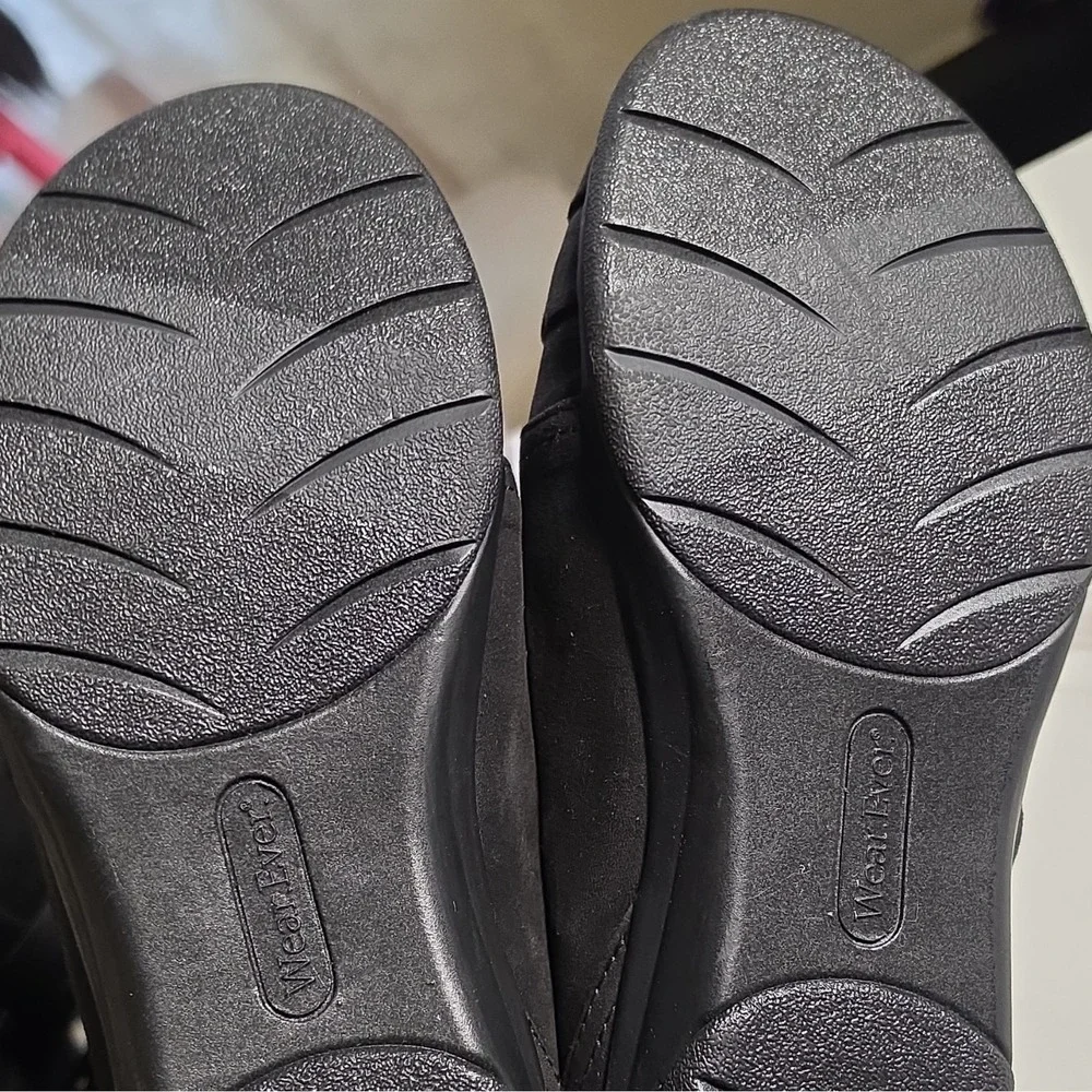 WearEver Extreme Comfort Women's Black Leather Slip-On Casual Shoes 10W Wide